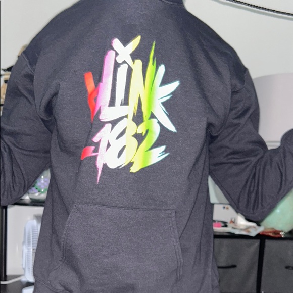 Men's Black Blink 182 Graphic Hoodie (UNISEX) - Picture 1 of 5